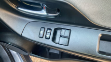Toyota Yaris 1.5 VVT-i Icon Tech 5dr Petrol Hatchback